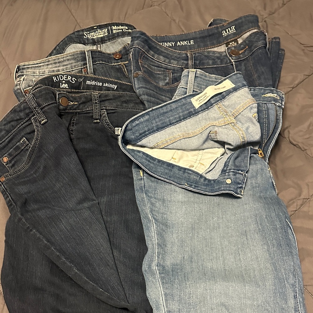 Signature Women’s Skinny Jeans - Mixed Blue Washes